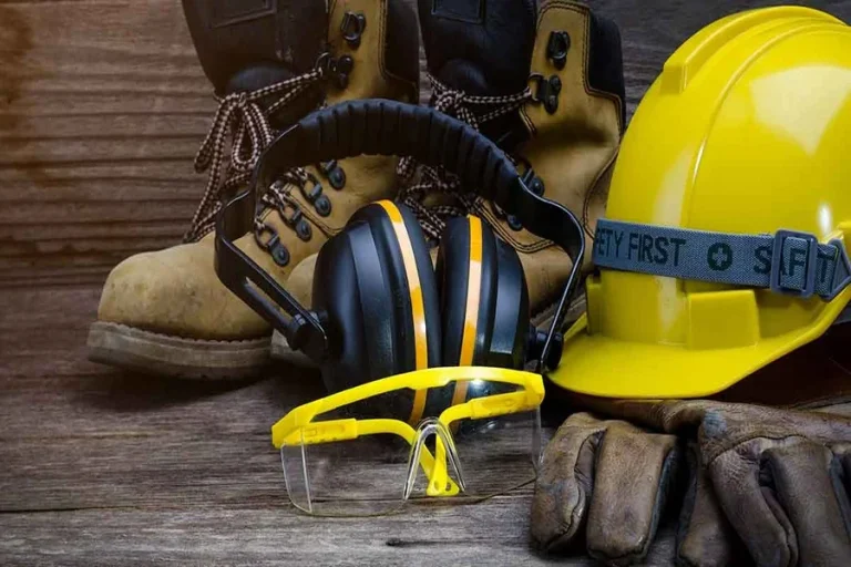 Essential Protective Gear for a Safer Construction Workforce